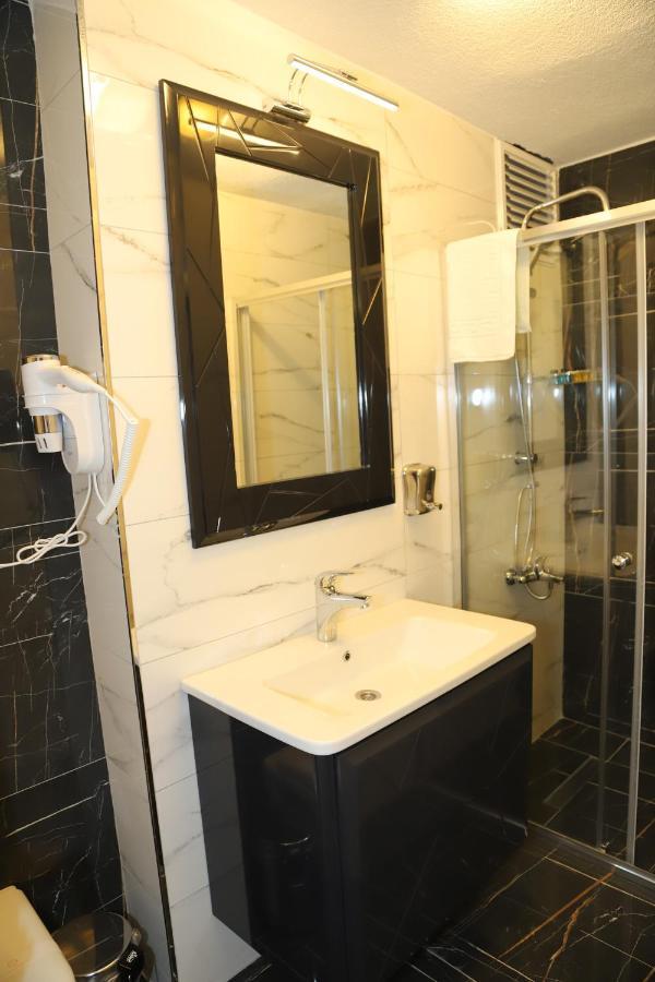 Grand Kavi Hotel Истанбул Екстериор снимка